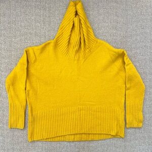 🍂 NWT Rachel Zoe Mustard Cowl Turtleneck Sweater